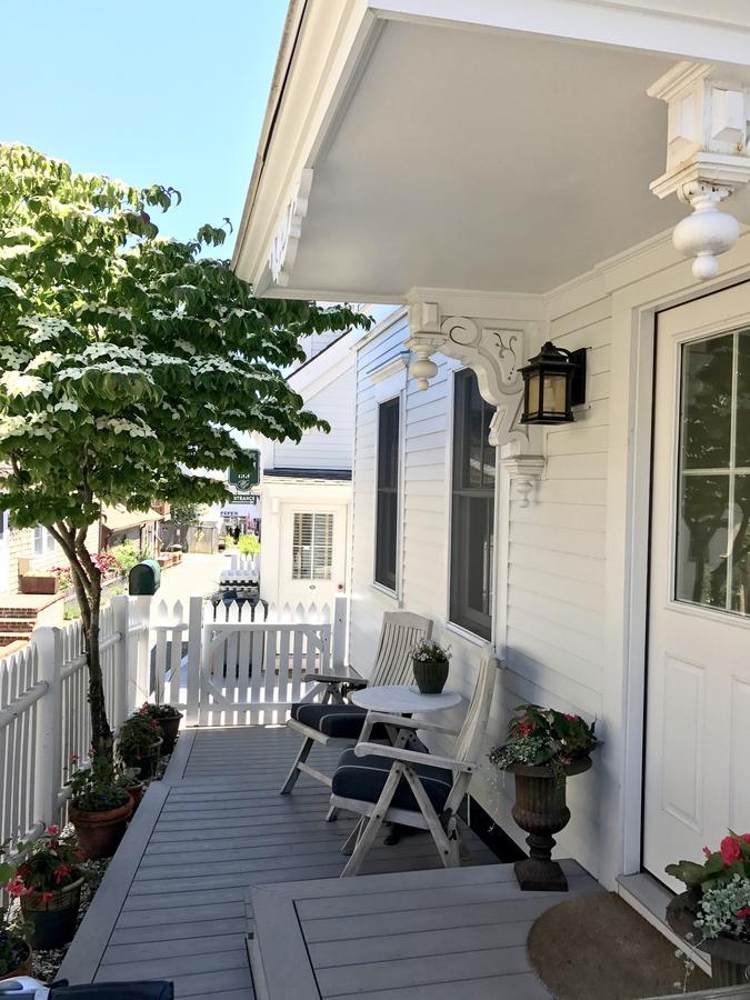 White Porch Inn Provincetown Exterior photo